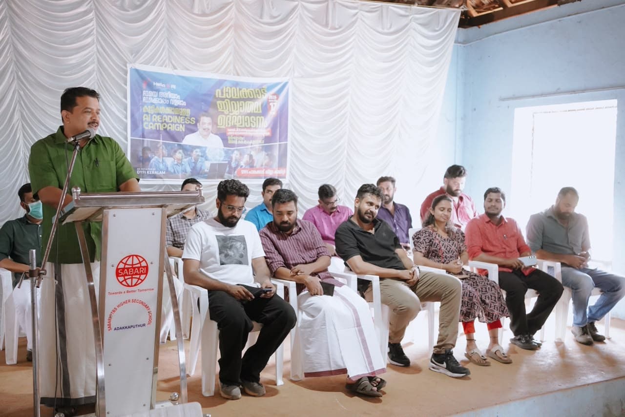 Speakers and guests at a Hello 2 AI readiness campaign event